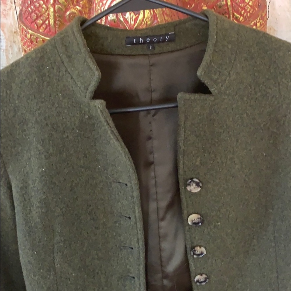 theory fitted elegant olive green wool blazer